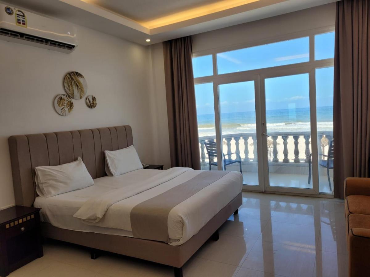Beach Resort Salalah Exteriör bild